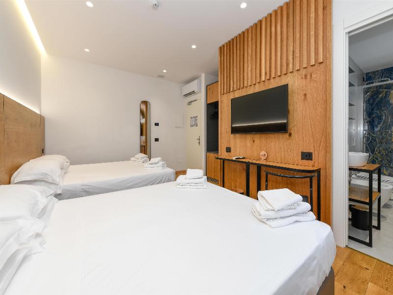 Best Western Hotel Arya image