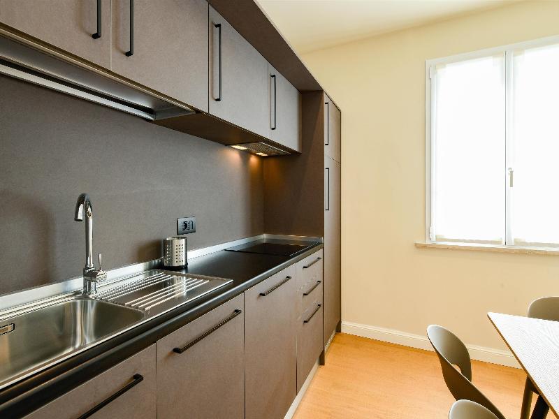 Best Western Hotel Arya image