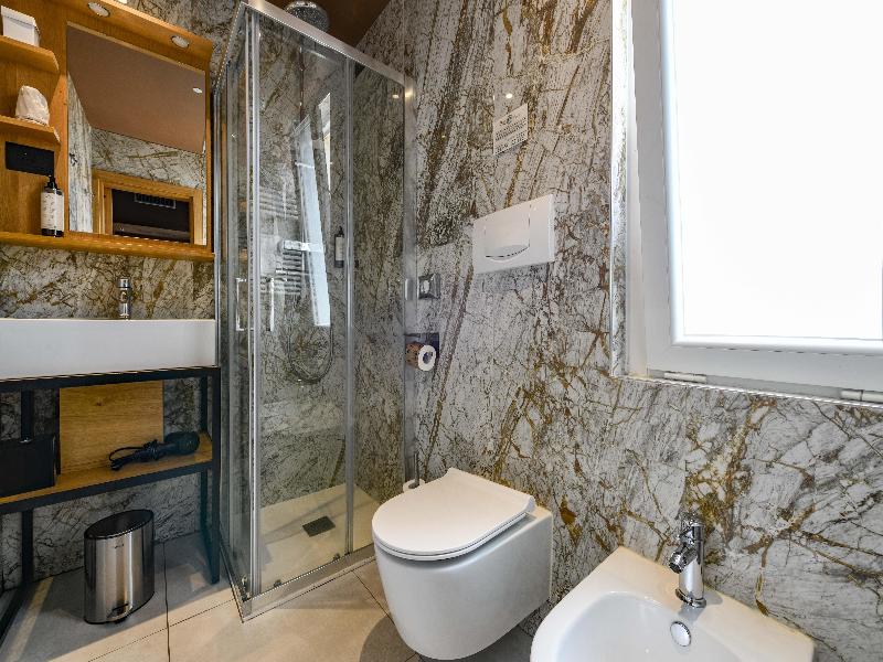 Best Western Hotel Arya image