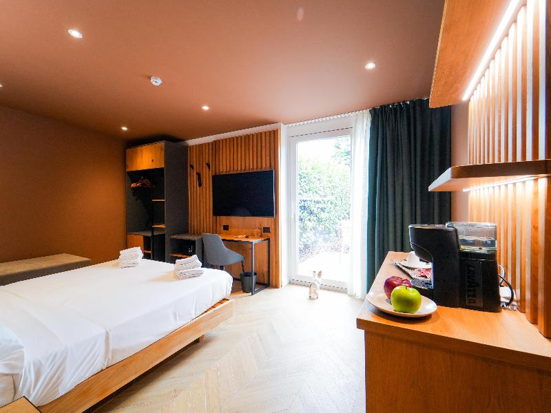 Best Western Hotel Arya image