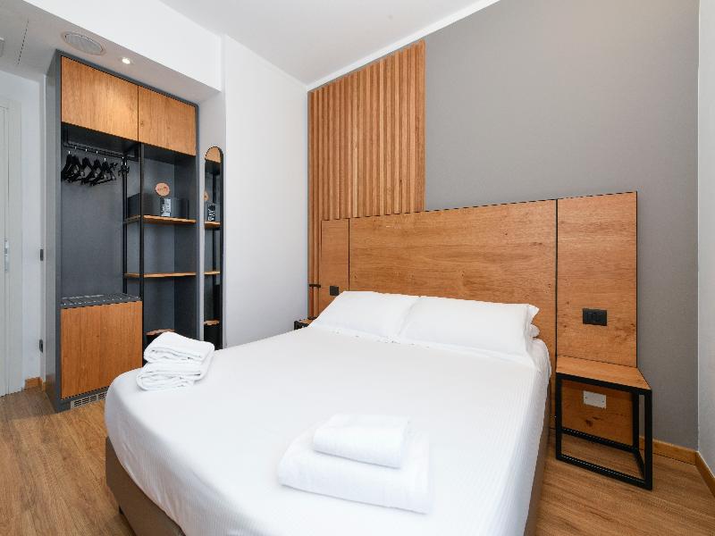 Best Western Hotel Arya image