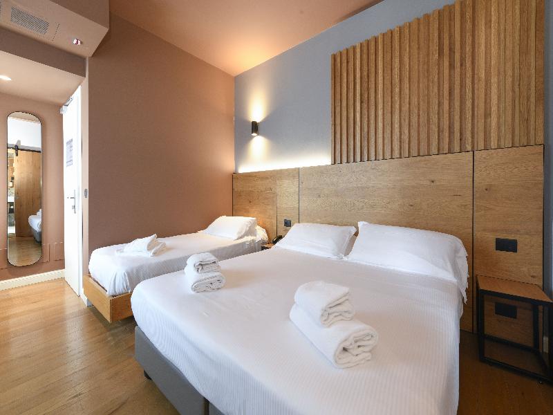 Best Western Hotel Arya image