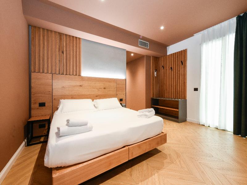 Best Western Hotel Arya image