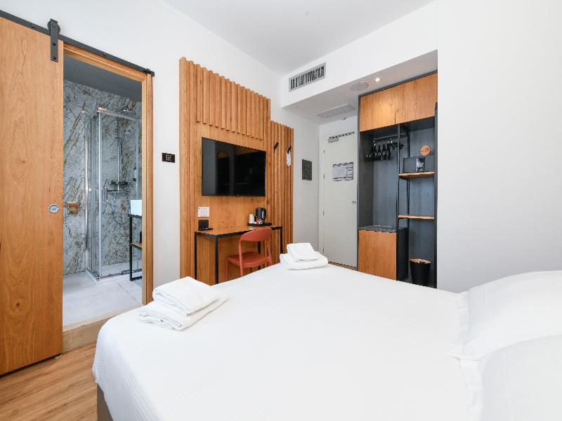 Best Western Hotel Arya image