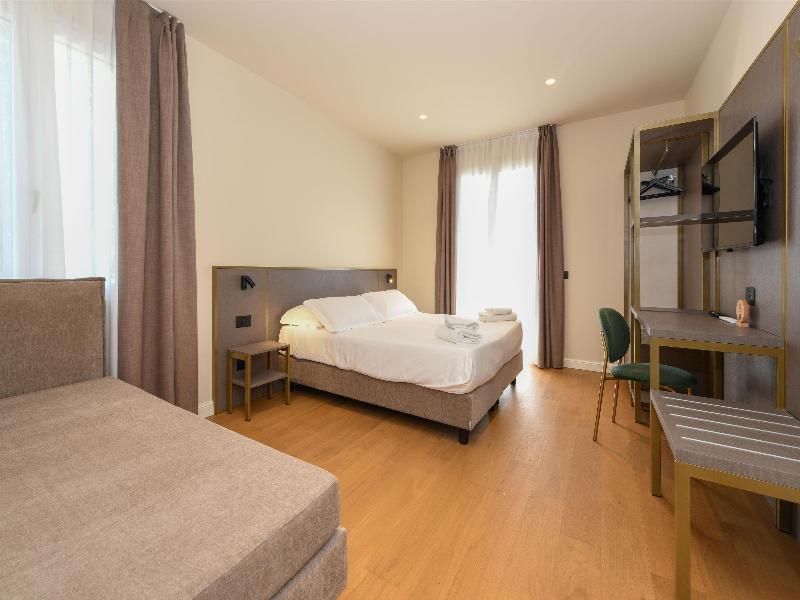 Best Western Hotel Arya image