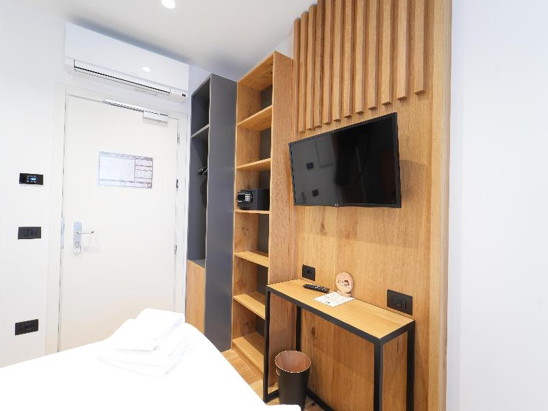 Best Western Hotel Arya image