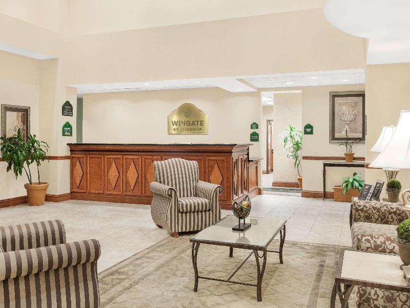 Wingate By Wyndham Lafayette Airport