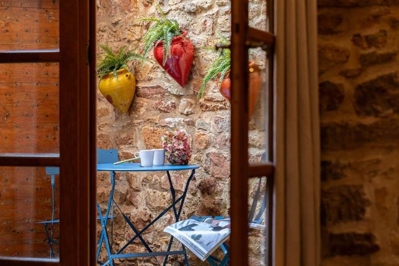 Contact Hotel Le Savigny & Spa image