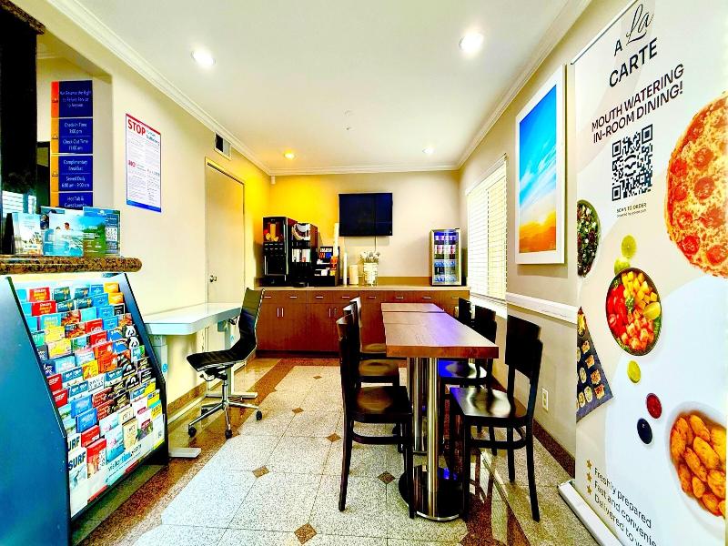 Days Inn by Wyndham Los Angeles LAX Manhattan Beac image