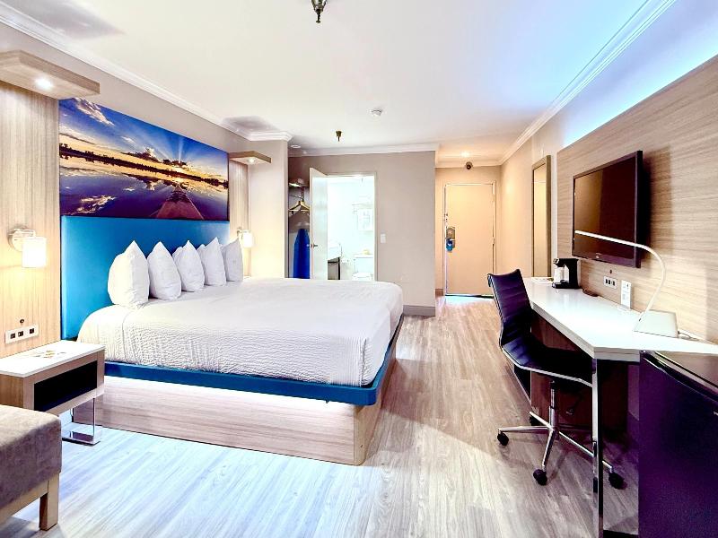 Days Inn by Wyndham Los Angeles LAX Manhattan Beac image