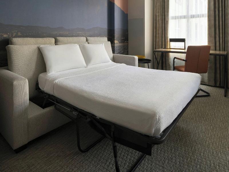 Residence Inn Irvine John Wayne Airpt/Orange Count image
