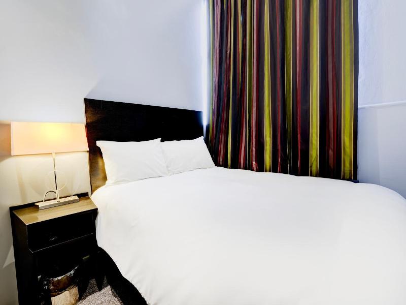 London Shelton Hotel image