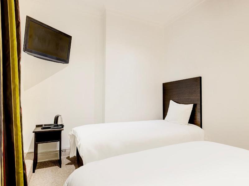 London Shelton Hotel image