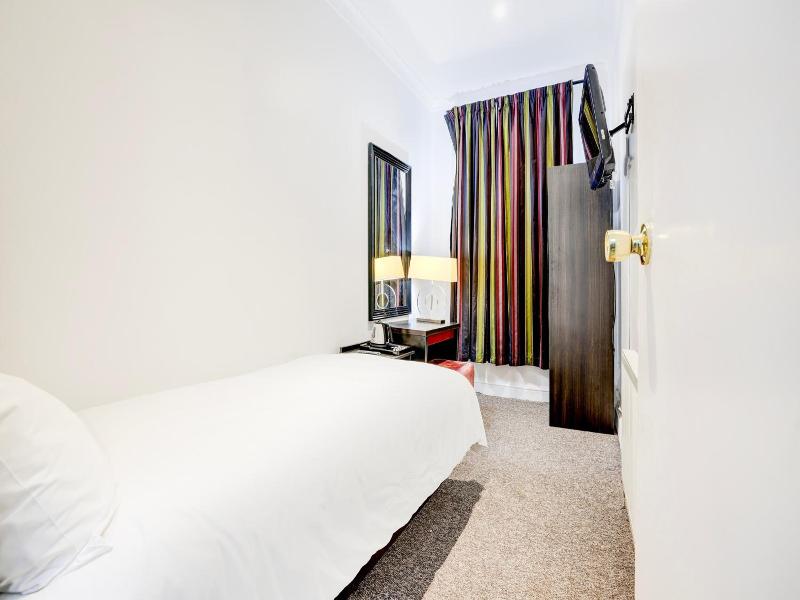 London Shelton Hotel image