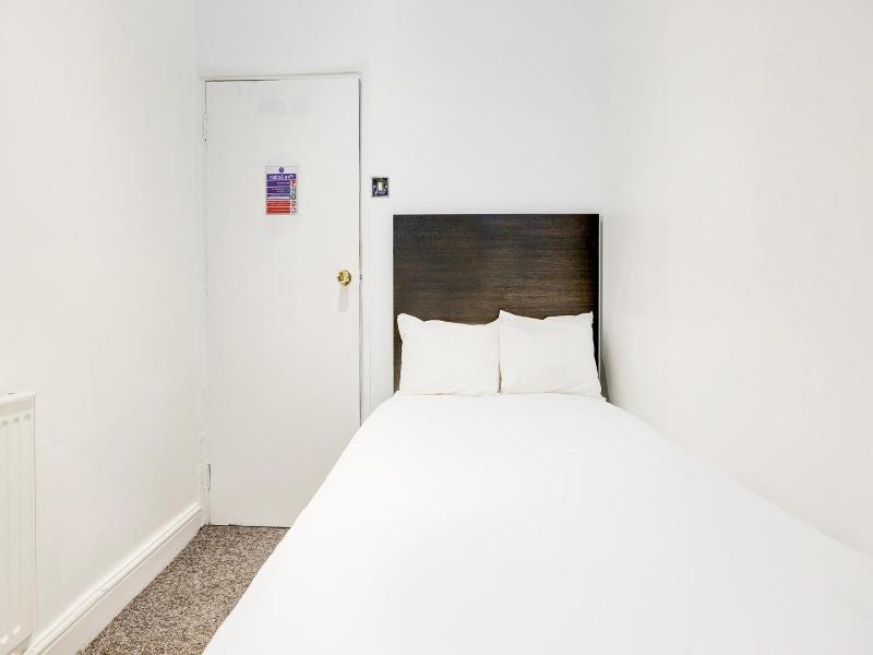 London Shelton Hotel image