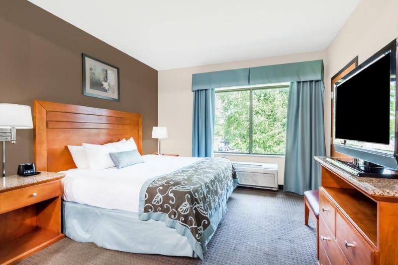 Spark by Hilton Lancaster Dutch Country image