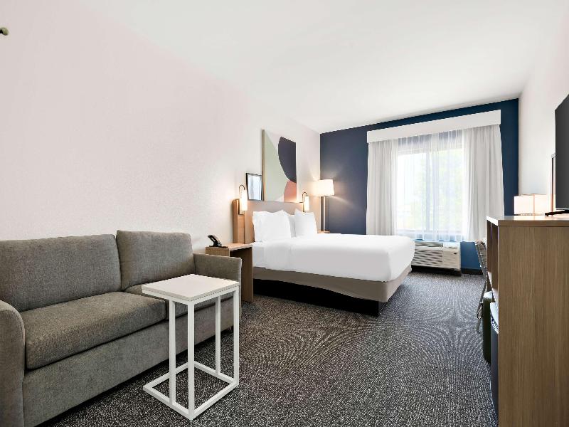 Spark by Hilton Lancaster Dutch Country image