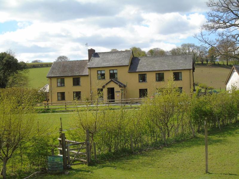 Pwllgwilym Holiday Cottages image