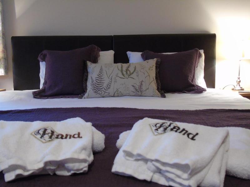 Pwllgwilym Holiday Cottages image