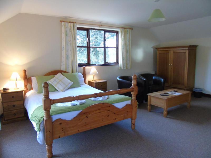 Pwllgwilym Holiday Cottages image