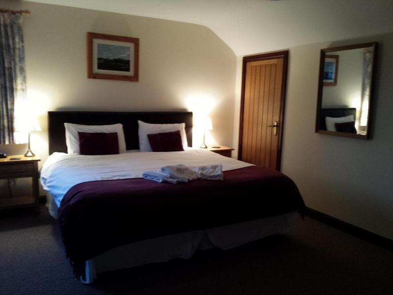 Pwllgwilym Holiday Cottages image