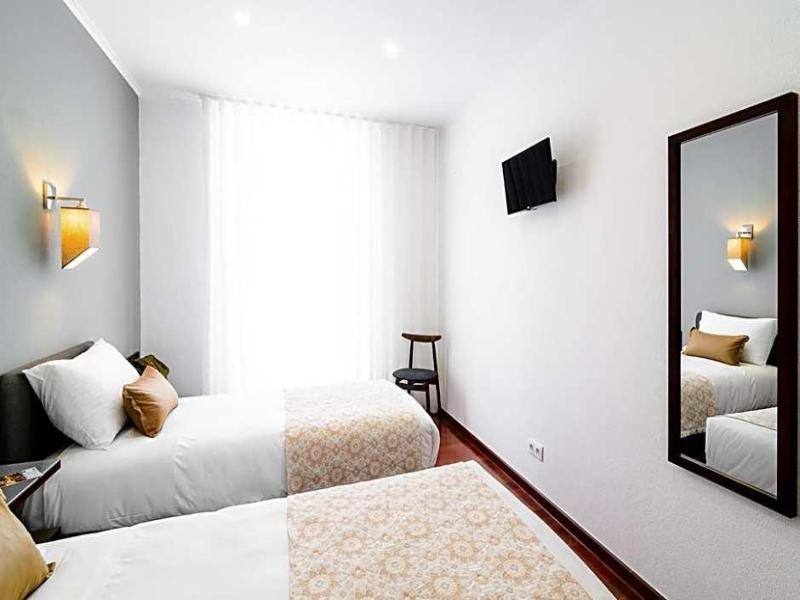 Pensao Residencial Portuense image