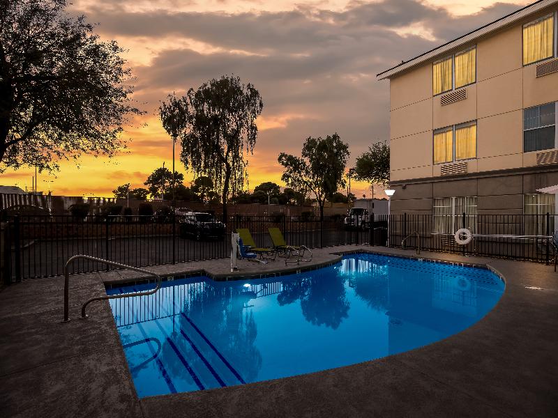 MainStay Suites Las Vegas Flamingo image