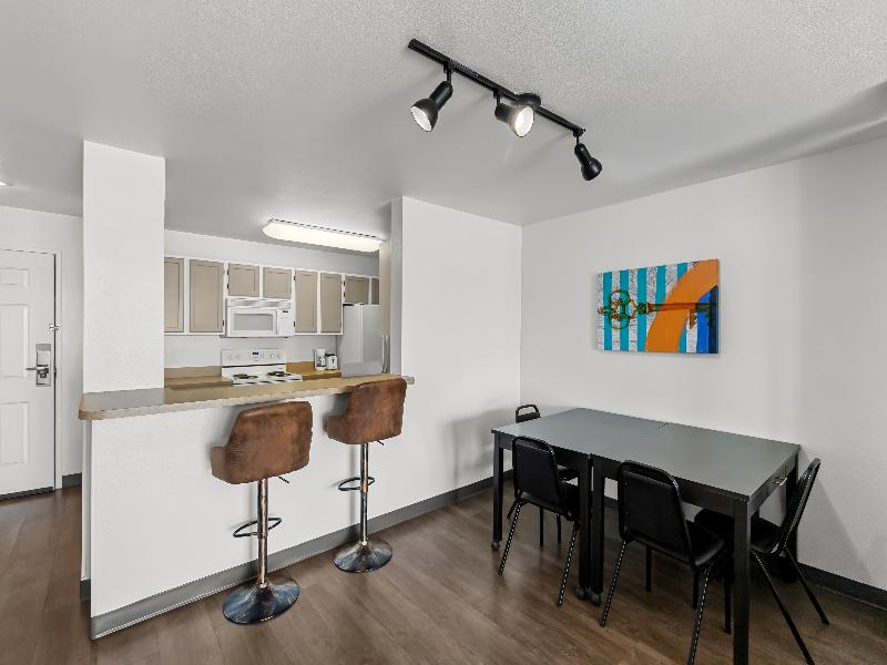 MainStay Suites Las Vegas Flamingo image