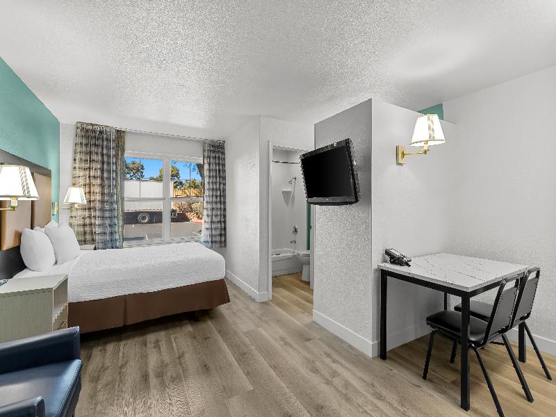 MainStay Suites Las Vegas Flamingo image