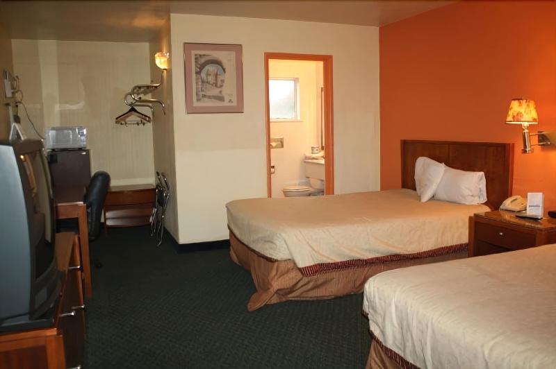 Americas Best Value Inn Livermore image