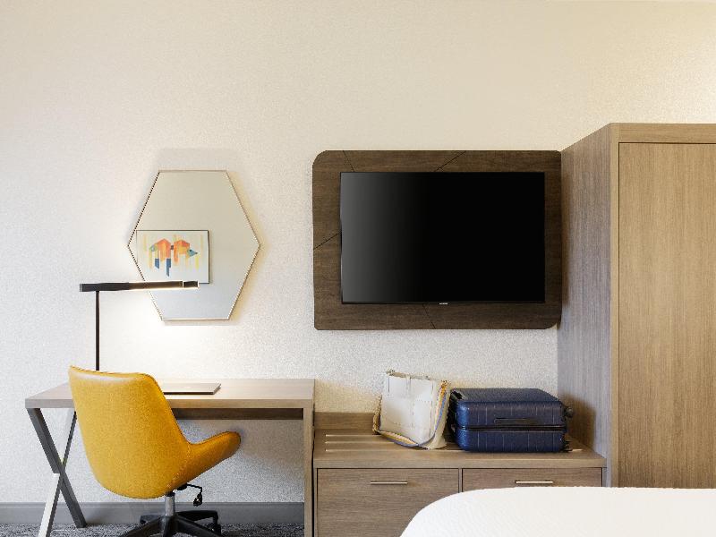 Holiday Inn Express Lexington Horse Park Area image