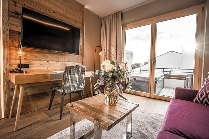 Hotel Restaurant Spa Torkel image