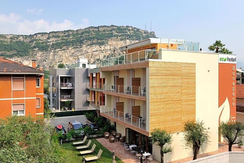 Eco Hotel Bonapace image