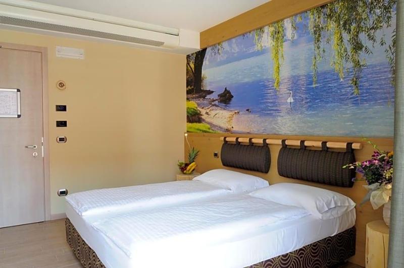 Eco Hotel Bonapace image
