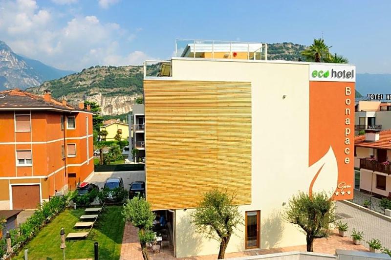 Eco Hotel Bonapace image