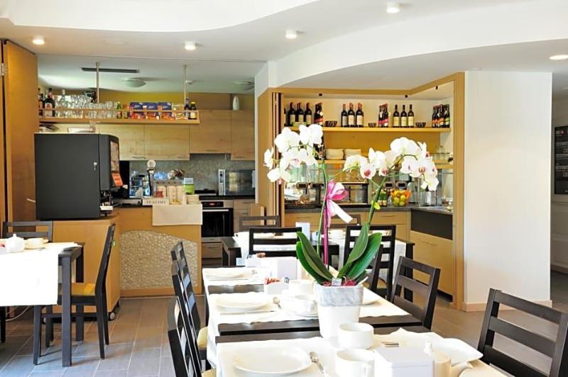 Eco Hotel Bonapace image