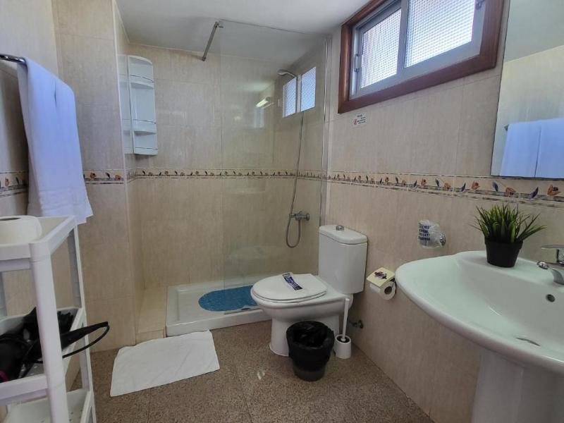 Las Camelias Apartments image
