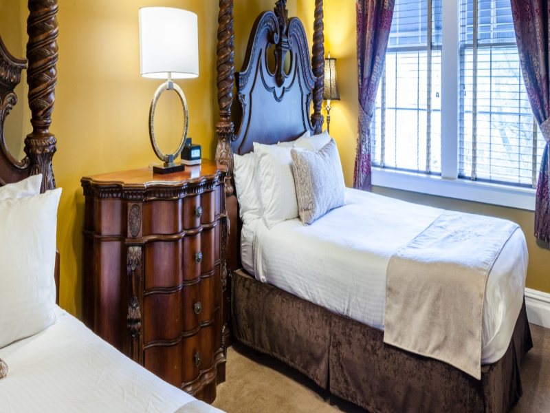 The Inn at Leola Village image
