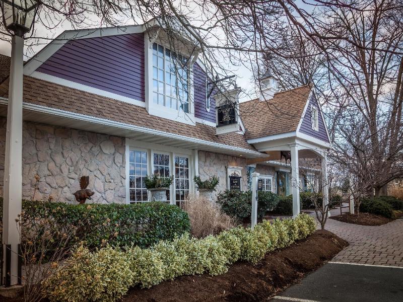 The Inn at Leola Village image