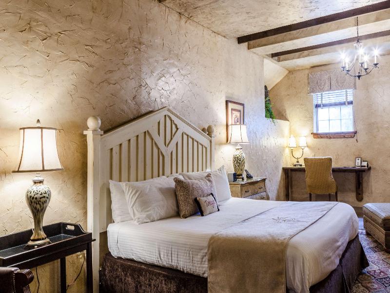 The Inn at Leola Village image