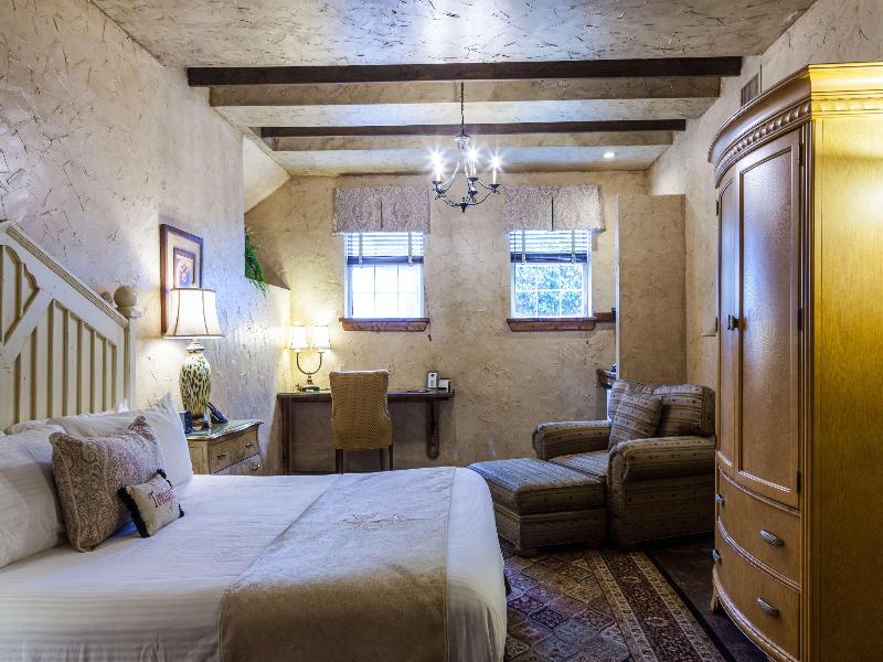 The Inn at Leola Village image