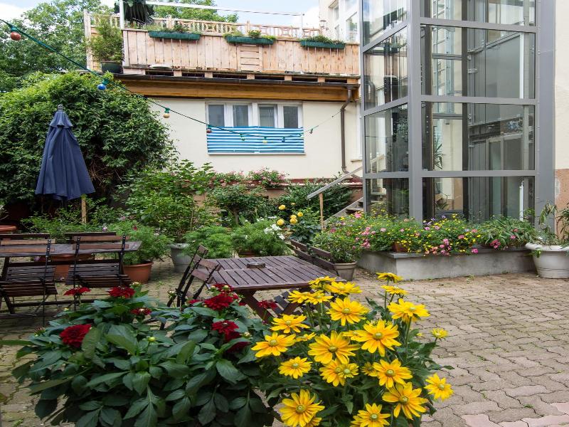 PENSIONSIEBEN Das andere Hotel image