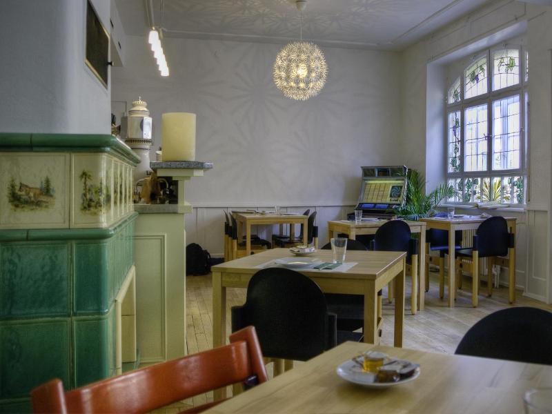 PENSIONSIEBEN Das andere Hotel image