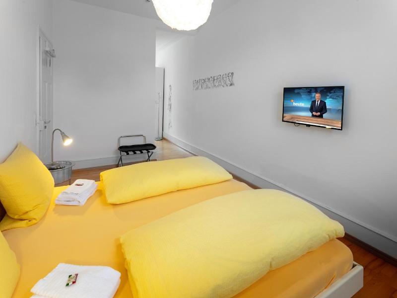 PENSIONSIEBEN Das andere Hotel image