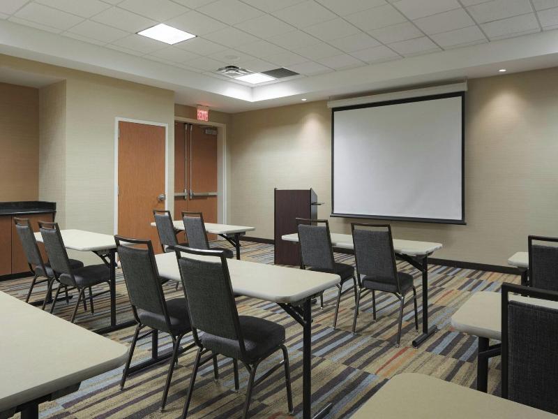 Fairfield Inn & Suites Louisville East image