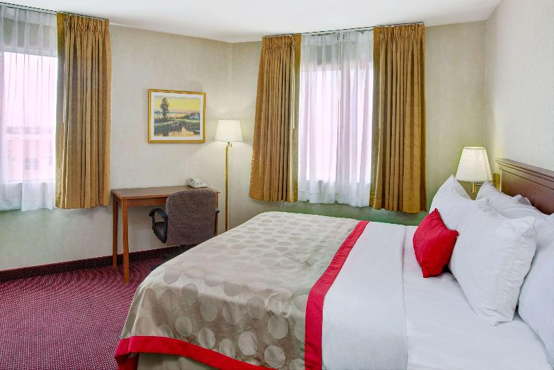 Ramada by Wyndham Hawthorne/LAX image