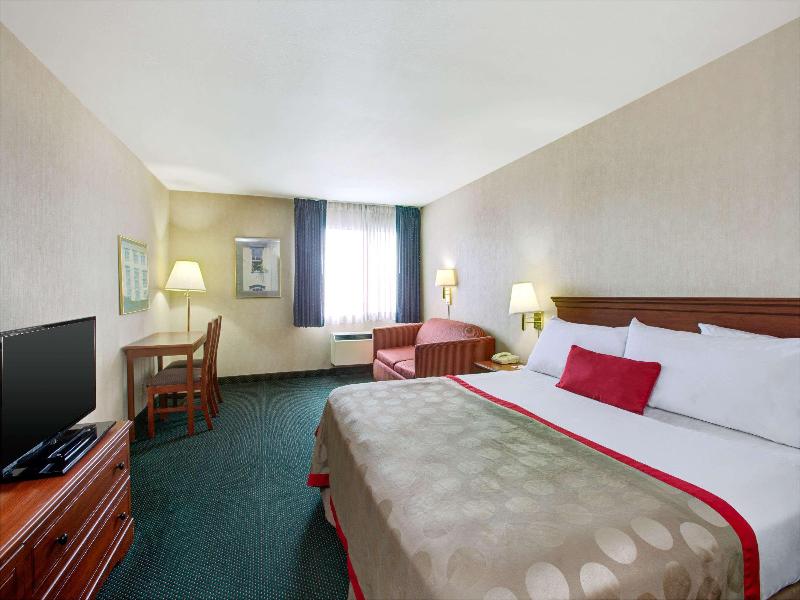 Ramada by Wyndham Hawthorne/LAX image