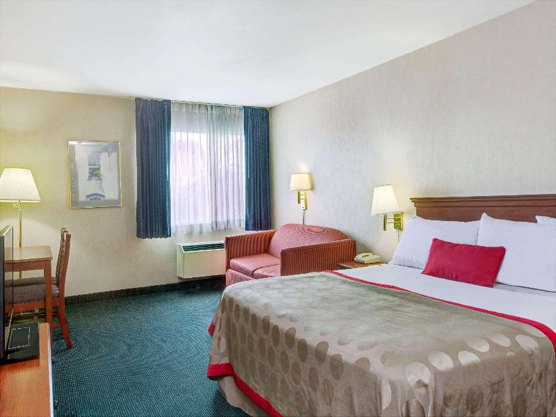 Ramada by Wyndham Hawthorne/LAX image
