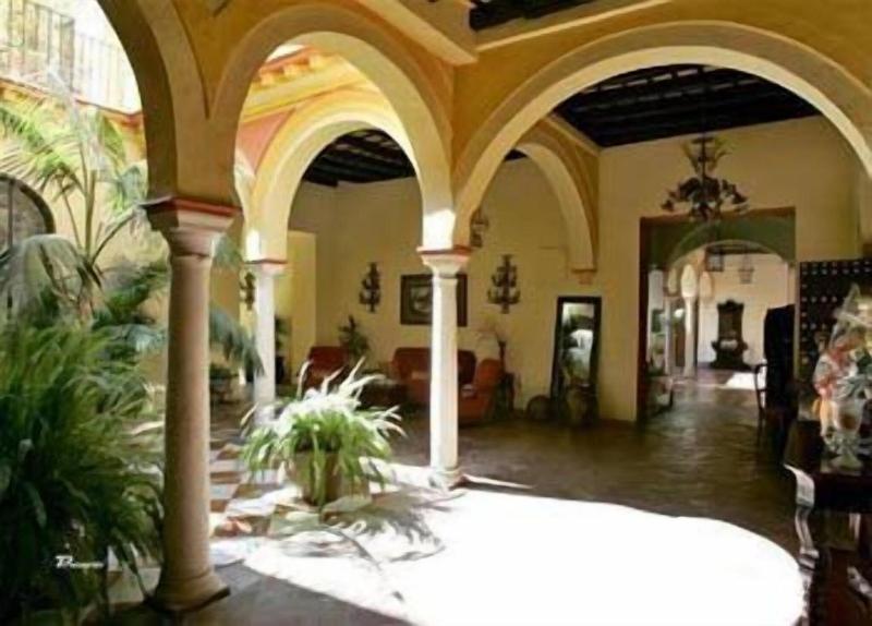Posada de Palacio image