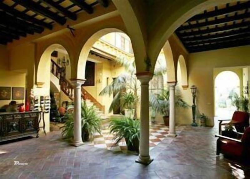 Posada de Palacio image